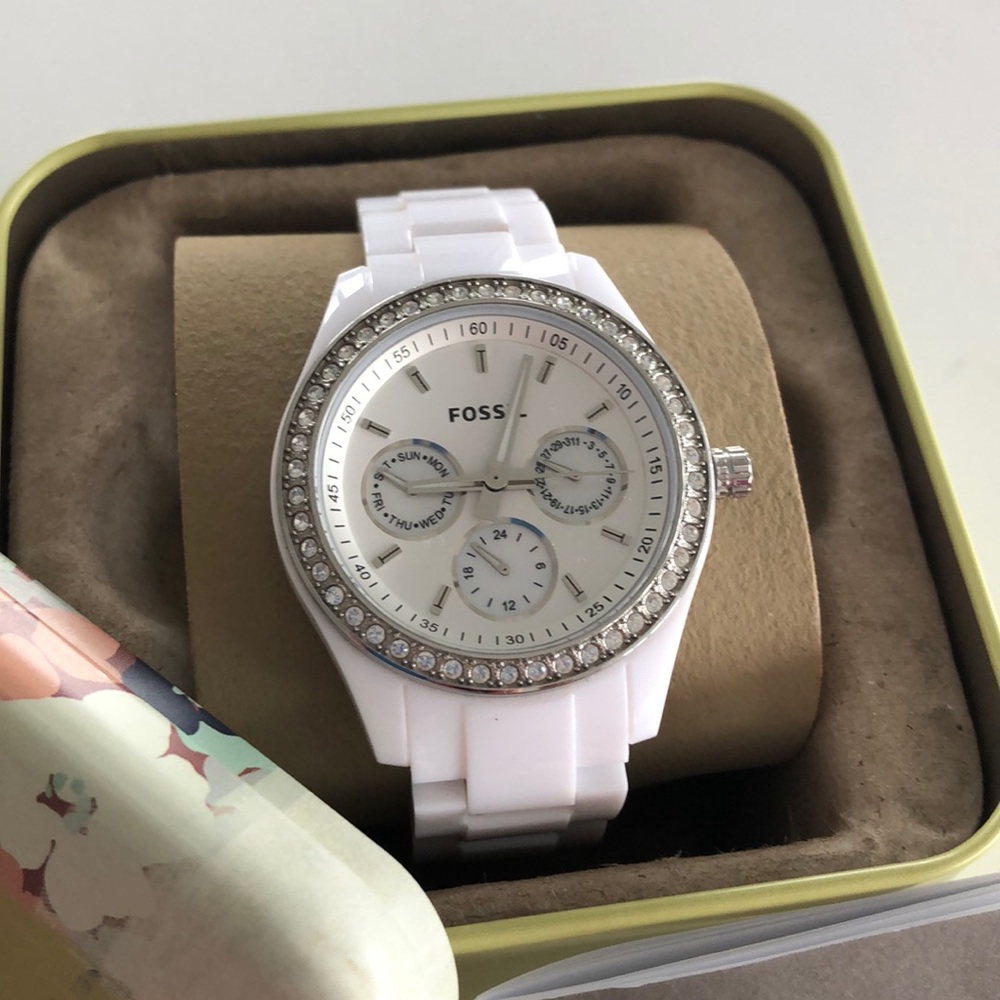 Fossil Stella White Women’s Watch! Great Condition